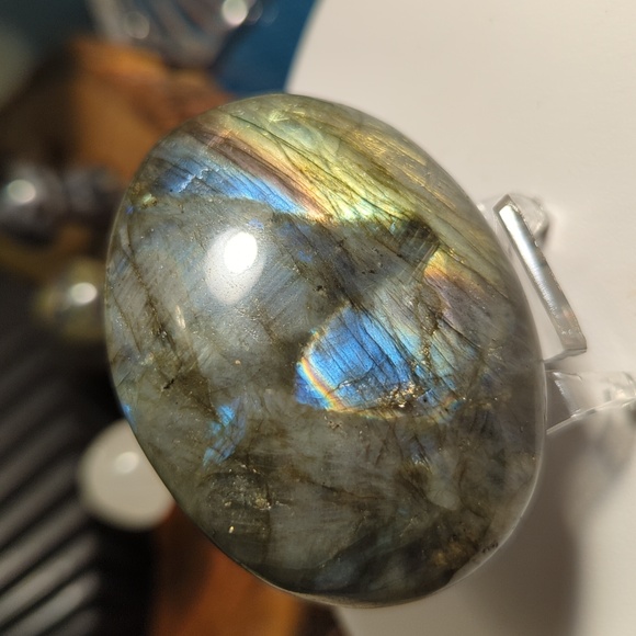 Flashy Labradorite Palm Stone #1 - Picture 1 of 6